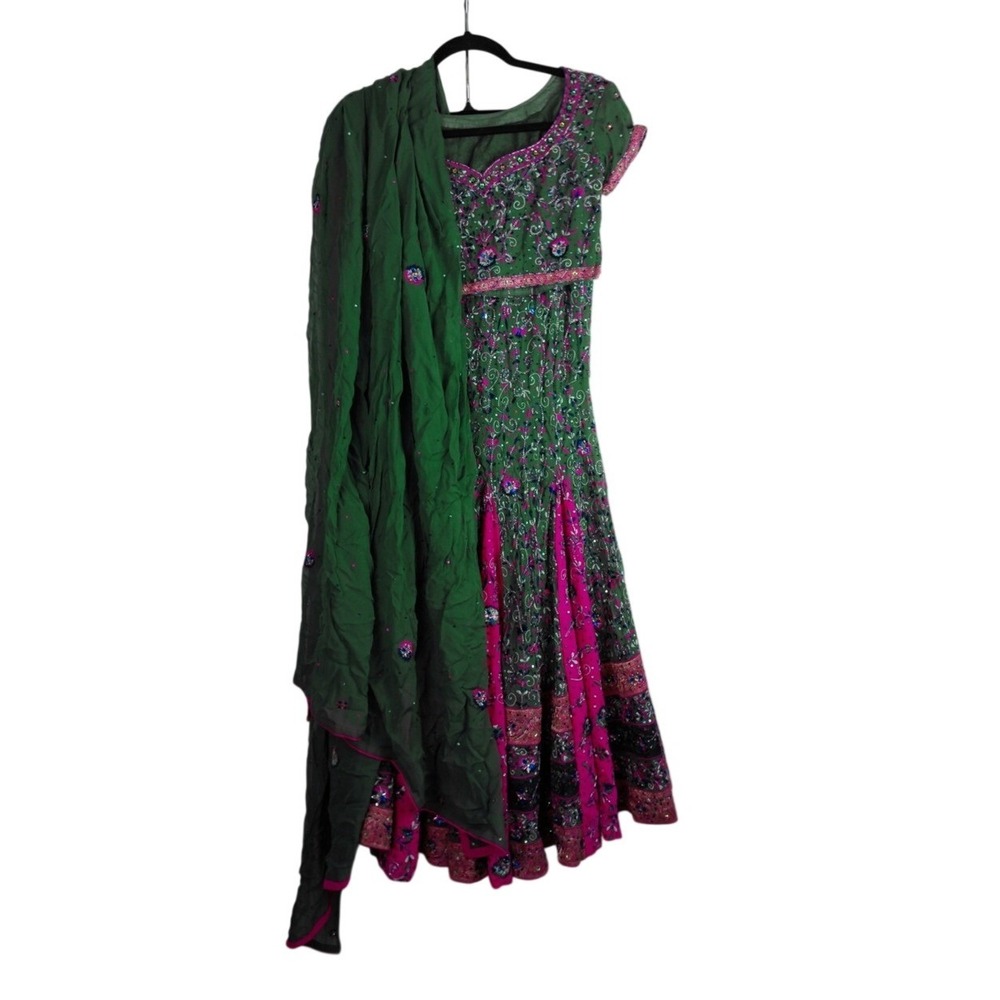 Three Piece Lehenga Choli Sage Green Pink Beaded Embroidered Skirt Crop Top XS 0